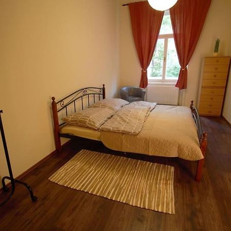 Comfort 2Bedrooms Quite Place!-Vinohrady Prague Ngoại thất bức ảnh